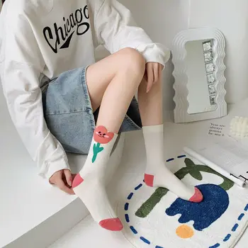 Новые женские носки в цветочек Модные Японские Носки Kawaii Cute Woman в стиле Харадзюку с цветочным принтом, Винтажная Уличная одежда, Хлопчатобумажные Носки для девочек-экипажей