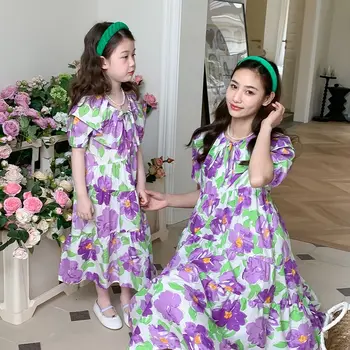 Одежда для мамы и девочек, одинаковые комплекты для семьи, летнее хлопковое платье с цветочным рисунком для женщин, Корейская одинаковая одежда для мамы и дочки
